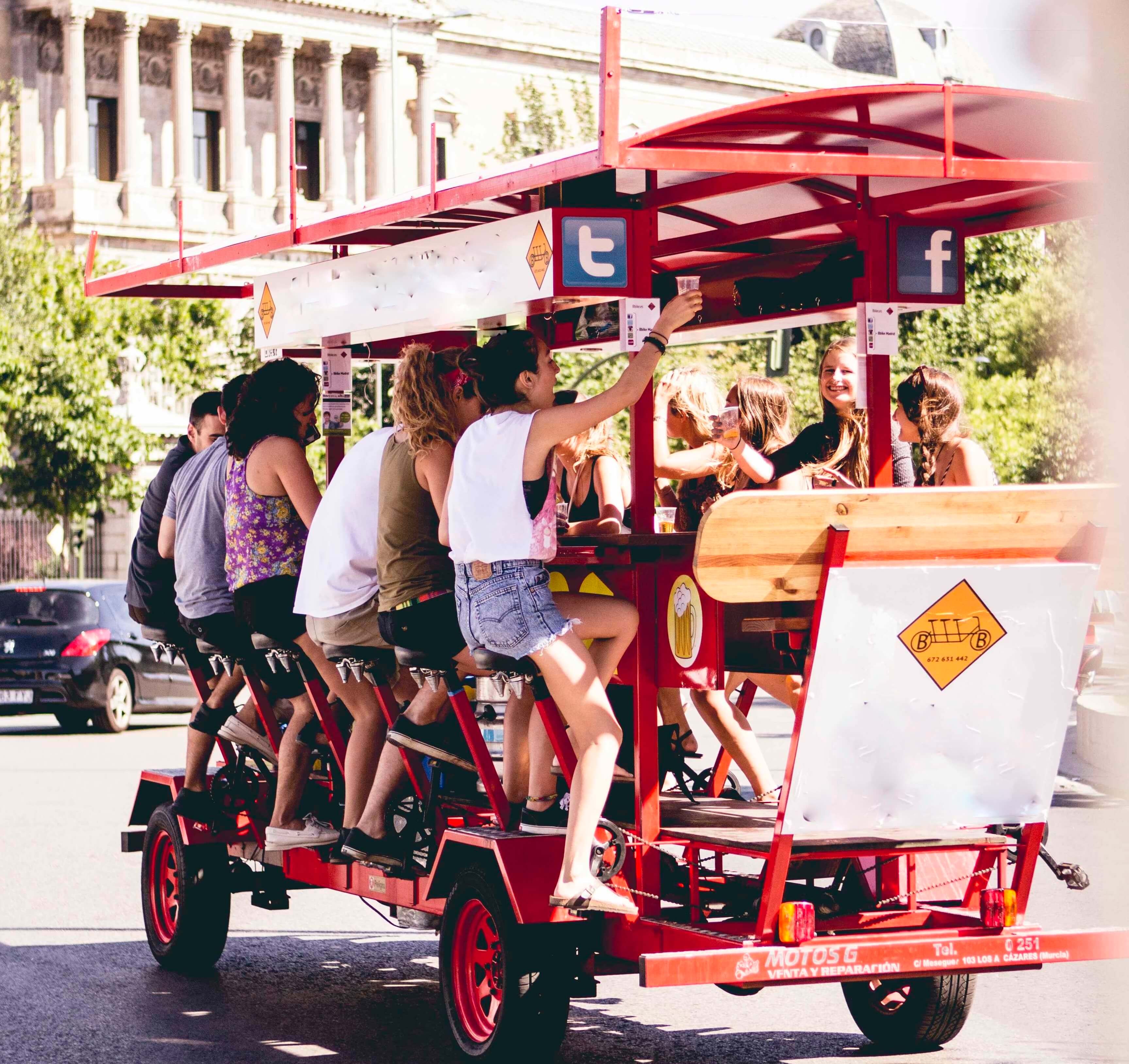 Beer Bike Madrid | Découvrez la ville à votre rythme et en musique